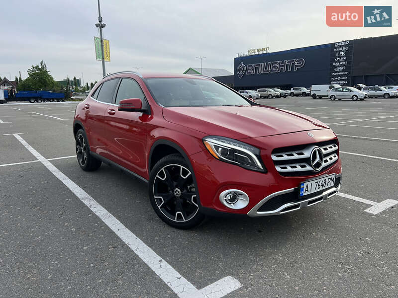 Mercedes-Benz GLA-Class 2019