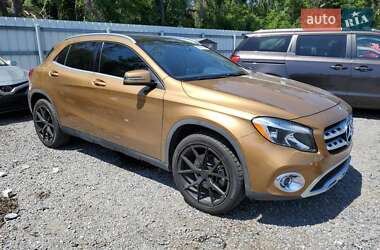 Внедорожник / Кроссовер Mercedes-Benz GLA-Class 2018 в 