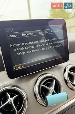Позашляховик / Кросовер Mercedes-Benz GLA-Class 2017 в 