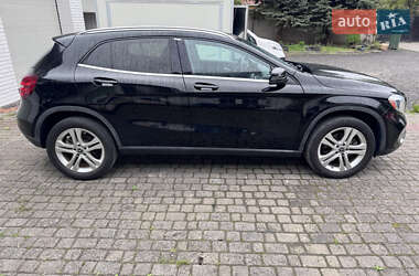 Внедорожник / Кроссовер Mercedes-Benz GLA-Class 2020 в 