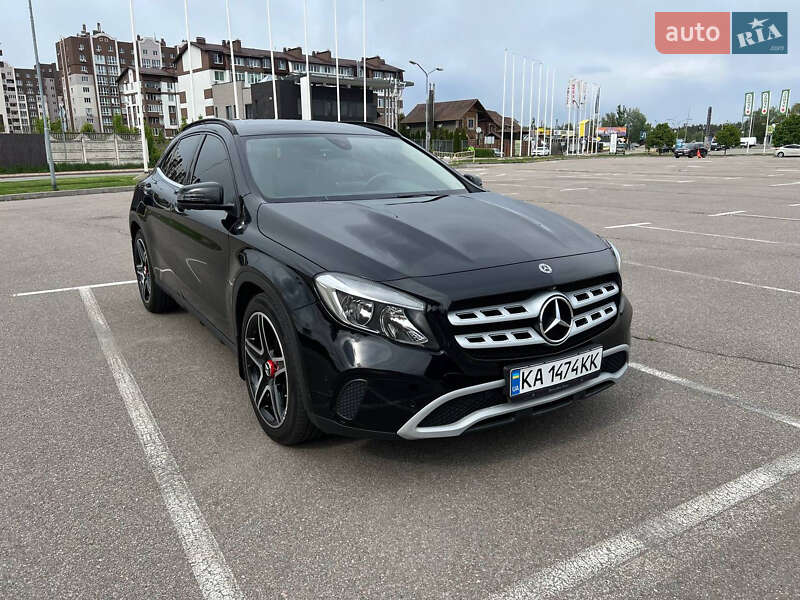 Внедорожник / Кроссовер Mercedes-Benz GLA-Class 2017 в Киеве фото 15 Внедорожник / Кроссовер Mercedes-Benz GLA-Class 2017 в Киеве