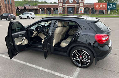 Внедорожник / Кроссовер Mercedes-Benz GLA-Class 2017 в 
