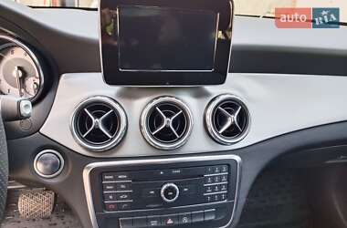Внедорожник / Кроссовер Mercedes-Benz GLA-Class 2016 в 