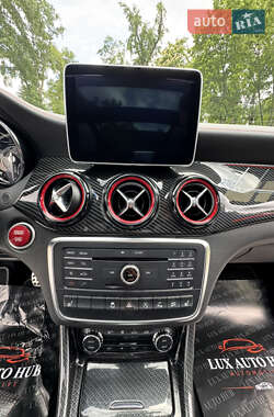 Позашляховик / Кросовер Mercedes-Benz GLA-Class 2016 в 