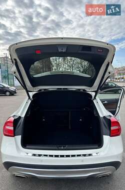 Внедорожник / Кроссовер Mercedes-Benz GLA-Class 2014 в 