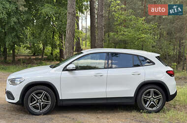 Внедорожник / Кроссовер Mercedes-Benz GLA-Class 2020 в 