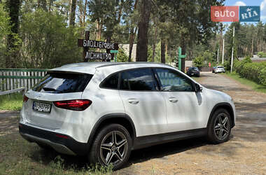Внедорожник / Кроссовер Mercedes-Benz GLA-Class 2020 в 