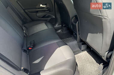 Внедорожник / Кроссовер Mercedes-Benz GLA-Class 2020 в 