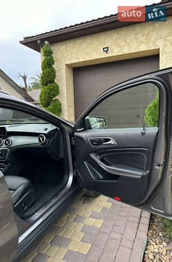 Внедорожник / Кроссовер Mercedes-Benz GLA-Class 2014 в 