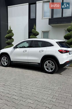 Внедорожник / Кроссовер Mercedes-Benz GLA-Class 2021 в 