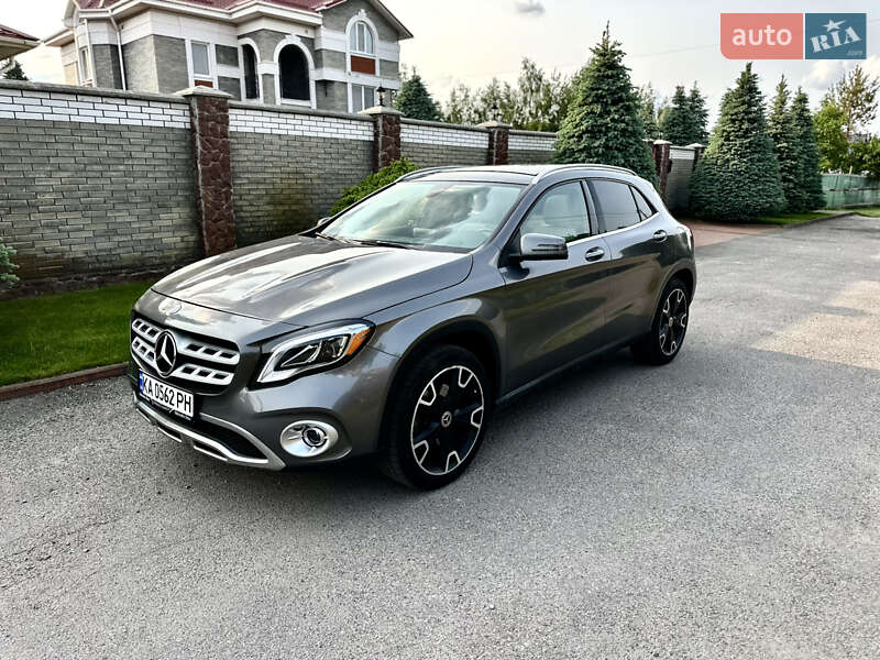 Позашляховик / Кросовер Mercedes-Benz GLA-Class 2019 в Києві