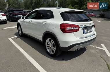 Внедорожник / Кроссовер Mercedes-Benz GLA-Class 2016 в 