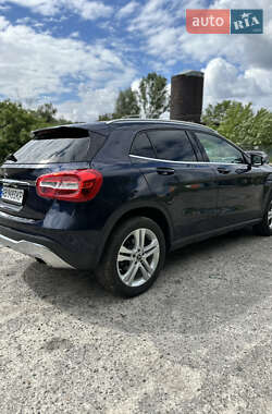 Внедорожник / Кроссовер Mercedes-Benz GLA-Class 2018 в 