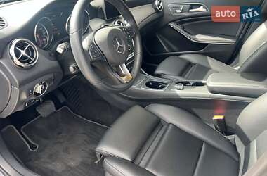 Внедорожник / Кроссовер Mercedes-Benz GLA-Class 2019 в 