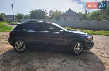Внедорожник / Кроссовер Mercedes-Benz GLA-Class 2015 в 
