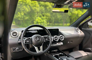 Внедорожник / Кроссовер Mercedes-Benz GLA-Class 2020 в 