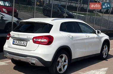 Внедорожник / Кроссовер Mercedes-Benz GLA-Class 2018 в 