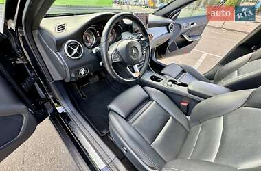 Внедорожник / Кроссовер Mercedes-Benz GLA-Class 2016 в 