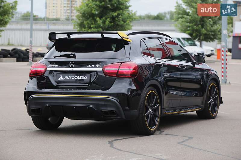 Внедорожник / Кроссовер Mercedes-Benz GLA-Class 2017 в Киеве