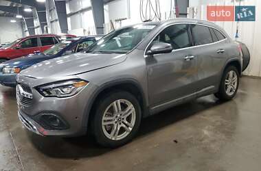 Внедорожник / Кроссовер Mercedes-Benz GLA-Class 2021 в 