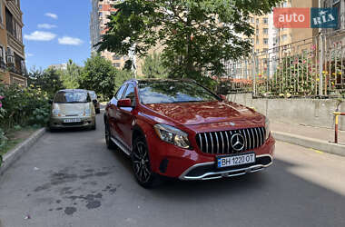 Внедорожник / Кроссовер Mercedes-Benz GLA-Class 2016 в 
