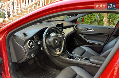 Внедорожник / Кроссовер Mercedes-Benz GLA-Class 2016 в 