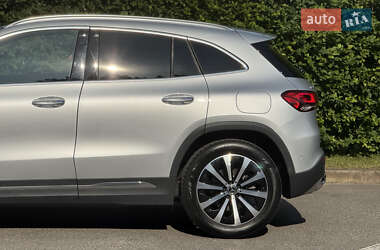 Внедорожник / Кроссовер Mercedes-Benz GLA-Class 2020 в 