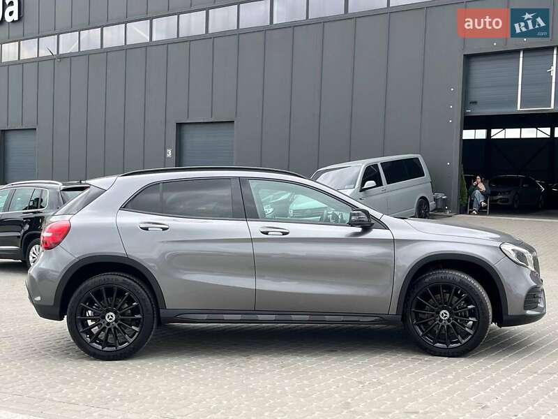 Позашляховик / Кросовер Mercedes-Benz GLA-Class 2019 в Львові