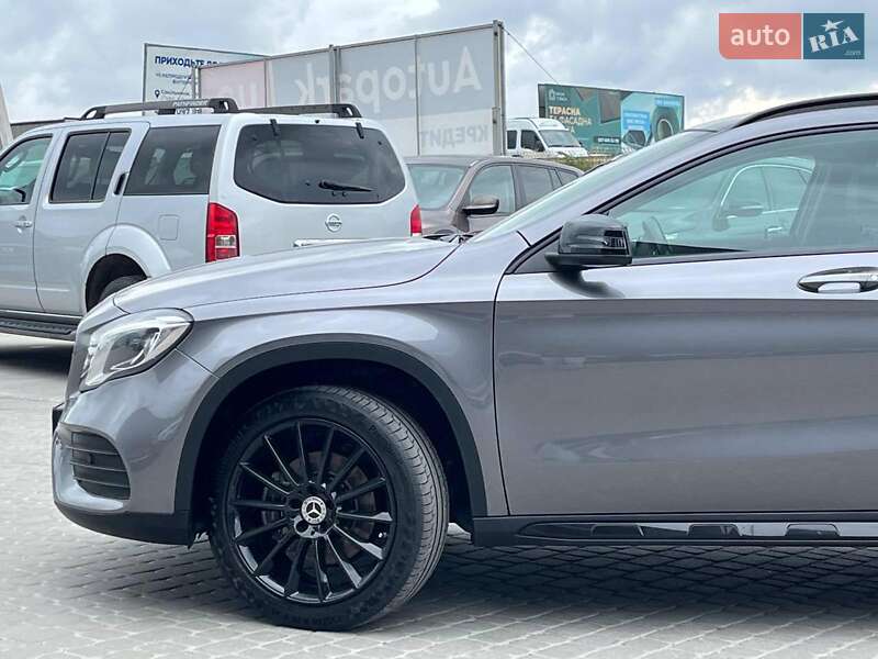 Позашляховик / Кросовер Mercedes-Benz GLA-Class 2019 в Львові