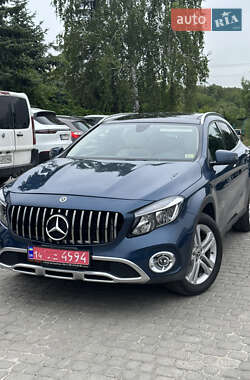 Позашляховик / Кросовер Mercedes-Benz GLA-Class 2018 в 