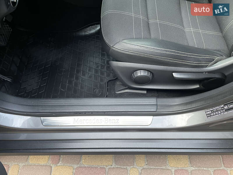 Внедорожник / Кроссовер Mercedes-Benz GLA-Class 2014 в Киеве фото 12 Внедорожник / Кроссовер Mercedes-Benz GLA-Class 2014 в Киеве