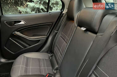 Внедорожник / Кроссовер Mercedes-Benz GLA-Class 2014 в 