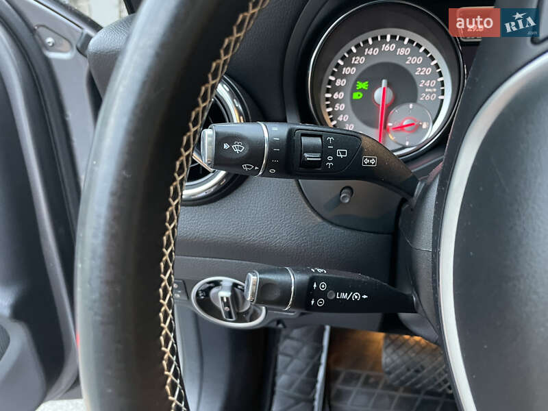 Внедорожник / Кроссовер Mercedes-Benz GLA-Class 2014 в Киеве фото 41 Внедорожник / Кроссовер Mercedes-Benz GLA-Class 2014 в Киеве