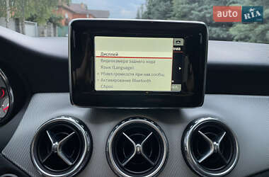 Внедорожник / Кроссовер Mercedes-Benz GLA-Class 2014 в 
