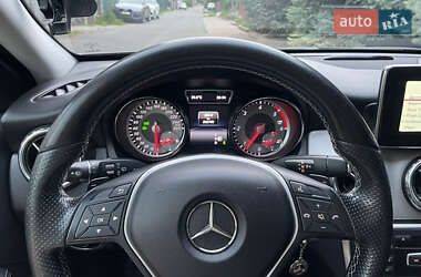 Внедорожник / Кроссовер Mercedes-Benz GLA-Class 2014 в 