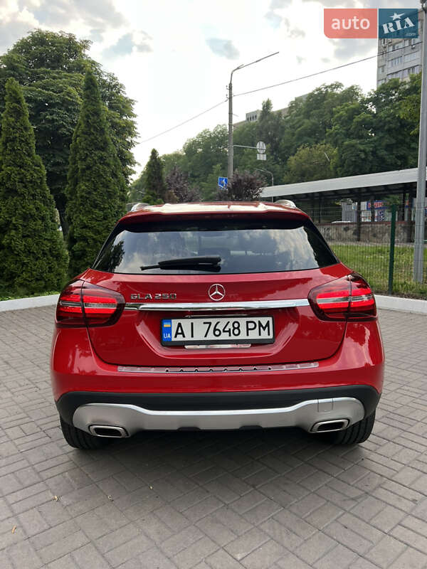 Внедорожник / Кроссовер Mercedes-Benz GLA-Class 2019 в Киеве