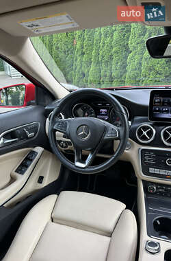 Внедорожник / Кроссовер Mercedes-Benz GLA-Class 2019 в 