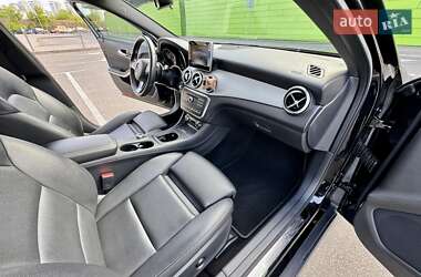 Внедорожник / Кроссовер Mercedes-Benz GLA-Class 2016 в 