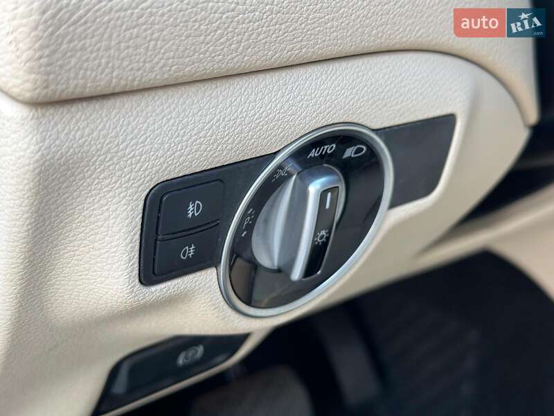 Позашляховик / Кросовер Mercedes-Benz GLA-Class 2019 в Одесі