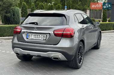 Внедорожник / Кроссовер Mercedes-Benz GLA-Class 2017 в 