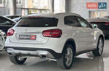 Внедорожник / Кроссовер Mercedes-Benz GLA-Class 2019 в 