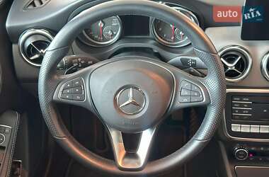 Внедорожник / Кроссовер Mercedes-Benz GLA-Class 2019 в 