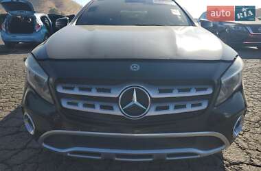 Внедорожник / Кроссовер Mercedes-Benz GLA-Class 2017 в 