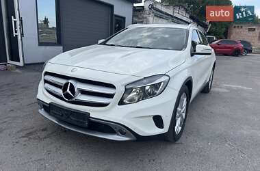 Внедорожник / Кроссовер Mercedes-Benz GLA-Class 2016 в 