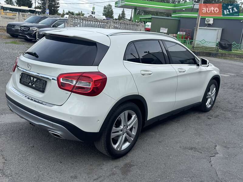 Внедорожник / Кроссовер Mercedes-Benz GLA-Class 2016 в Тернополе