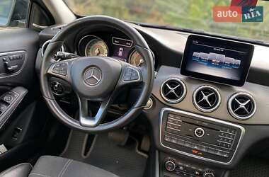 Внедорожник / Кроссовер Mercedes-Benz GLA-Class 2016 в 