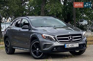 Внедорожник / Кроссовер Mercedes-Benz GLA-Class 2016 в 