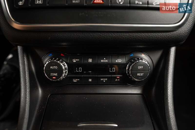 Внедорожник / Кроссовер Mercedes-Benz GLA-Class 2016 в Одессе фото 2 Внедорожник / Кроссовер Mercedes-Benz GLA-Class 2016 в Одессе