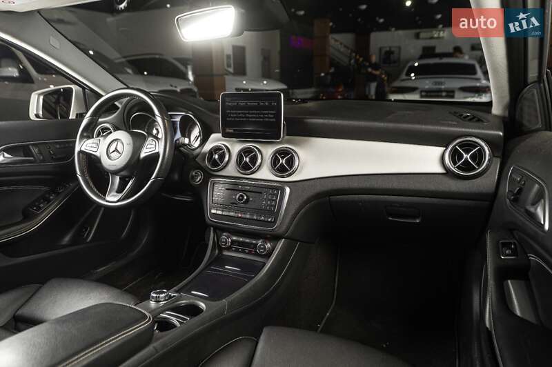 Внедорожник / Кроссовер Mercedes-Benz GLA-Class 2016 в Одессе фото 42 Внедорожник / Кроссовер Mercedes-Benz GLA-Class 2016 в Одессе