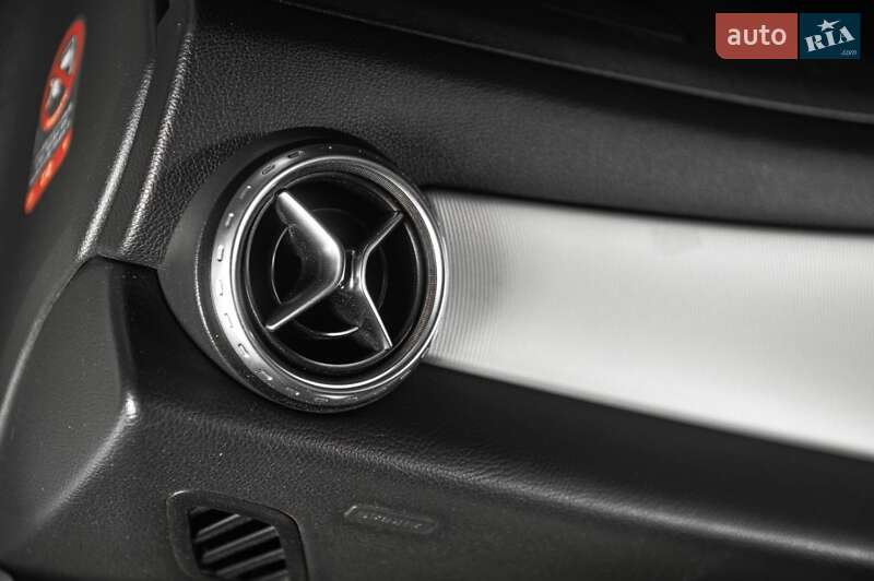 Внедорожник / Кроссовер Mercedes-Benz GLA-Class 2016 в Одессе фото 45 Внедорожник / Кроссовер Mercedes-Benz GLA-Class 2016 в Одессе